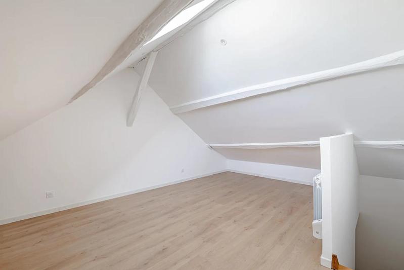 Appartement - 102 m² - 5 pièces