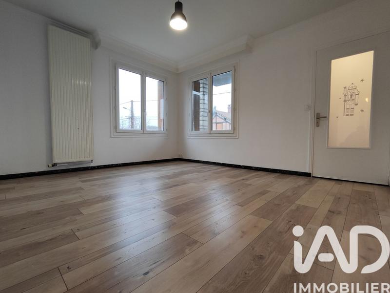 Maison - 181 m² - 8 pièces