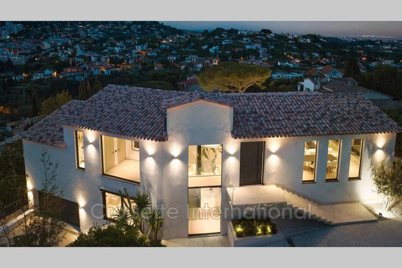 Villa - 388 m² - 6 pièces