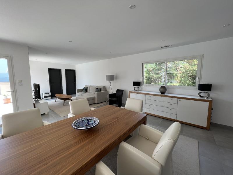 Maison - 163 m² - 5 pièces