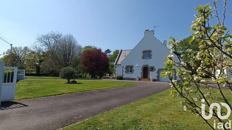 Maison - 180 m² - 7 pièces