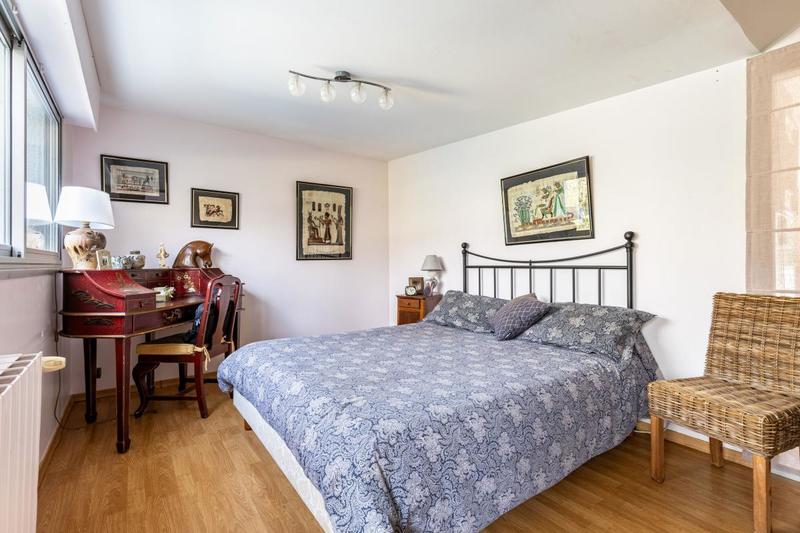 Maison d'architecte - 200 m² - 9 pièces