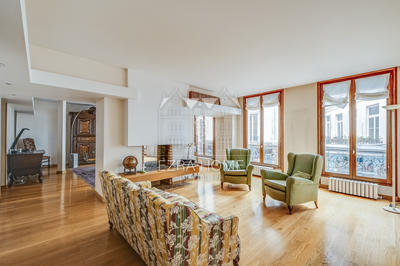 Appartement - 144 m² - 4 pièces