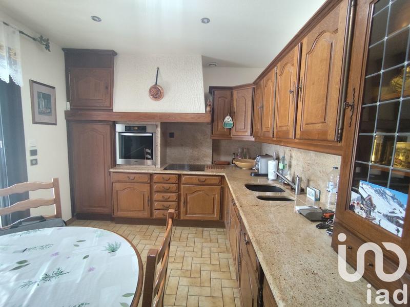 Maison - 140 m² - 5 pièces