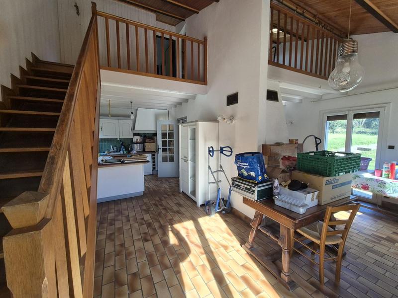 Maison - 97 m² - 5 pièces