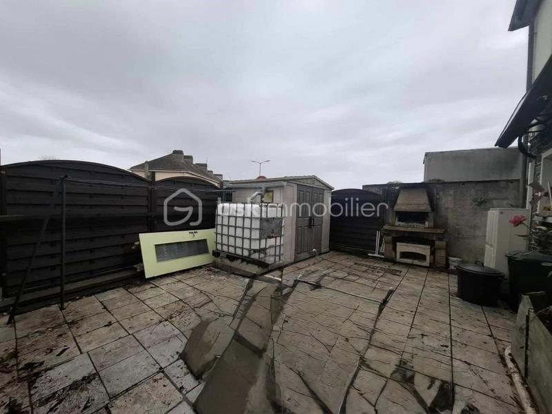 Maison - 90 m² - 6 pièces