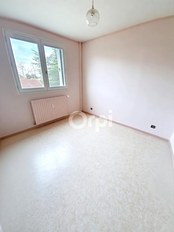 Appartement - 102 m² - 4 pièces