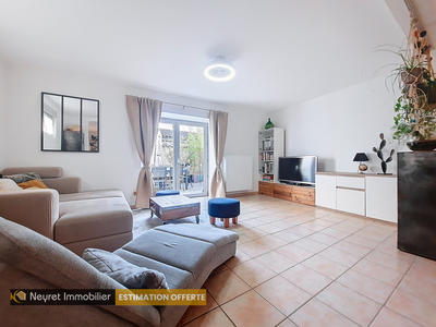 Maison de village - 80 m² - 4 pièces