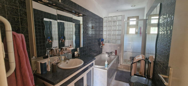 Maison - 156 m² - 6 pièces