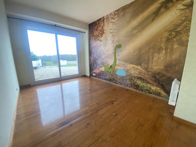 Maison - 184 m² - 7 pièces