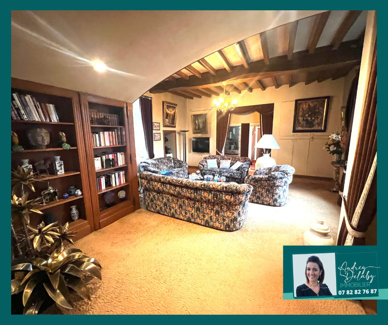 Maison - 204 m² - 6 pièces