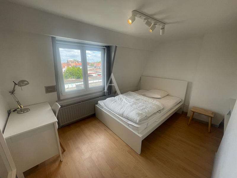 Maison - 84 m² - 5 pièces