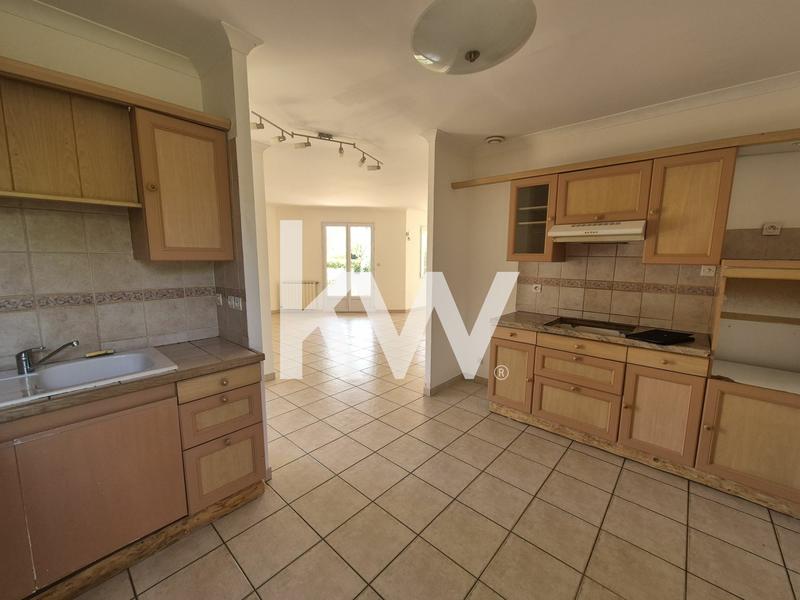 Maison - 92 m² - 4 pièces