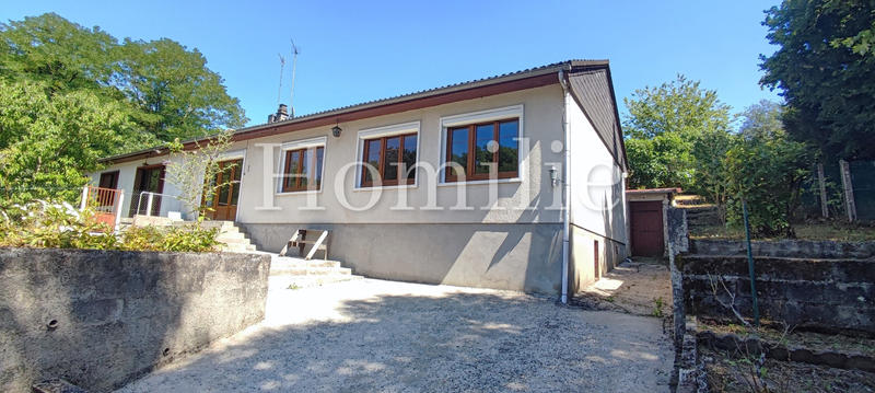 Maison - 90 m² - 6 pièces