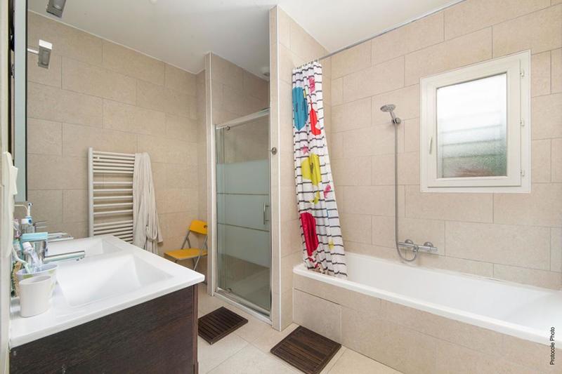 Maison - 185 m² - 7 pièces