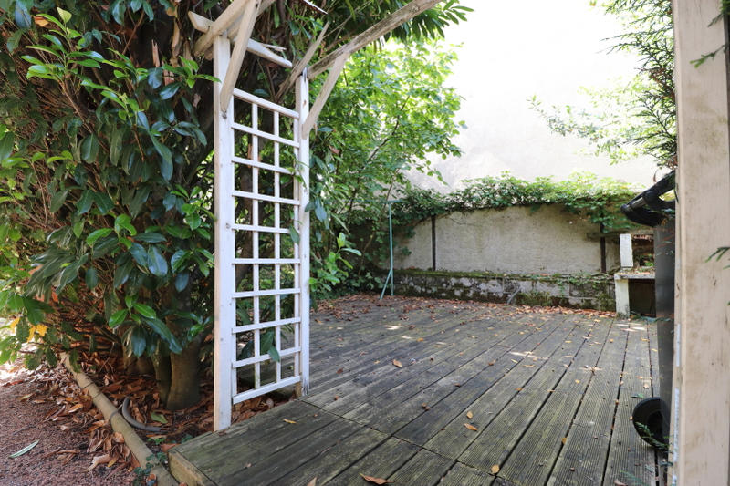 Appartement - 120 m² - 6 pièces