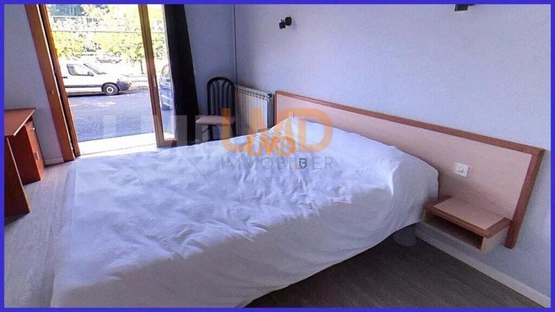 Hôtel particulier - 350 m² - 24 pièces