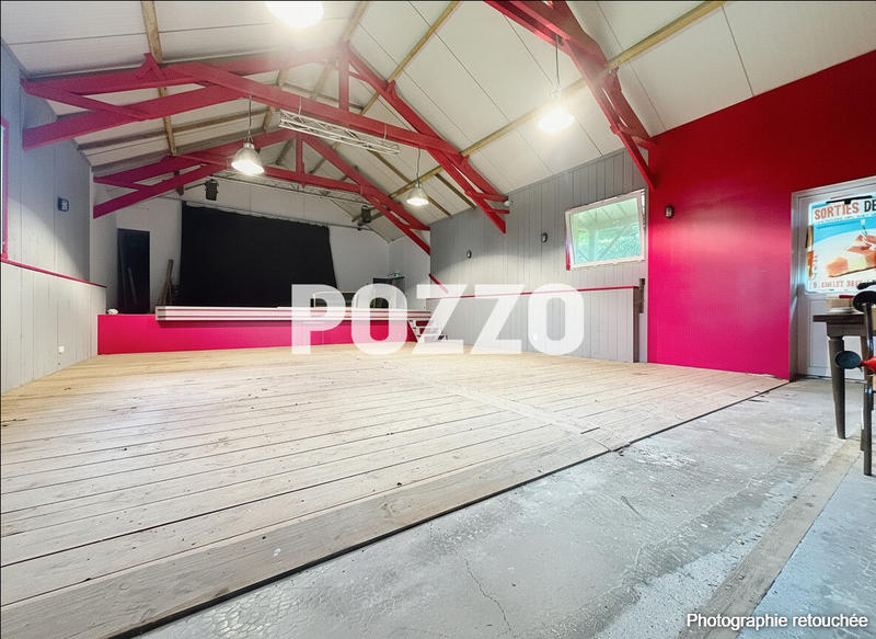 Local d'activité / Entrepôt - 120 m² - 2 pièces