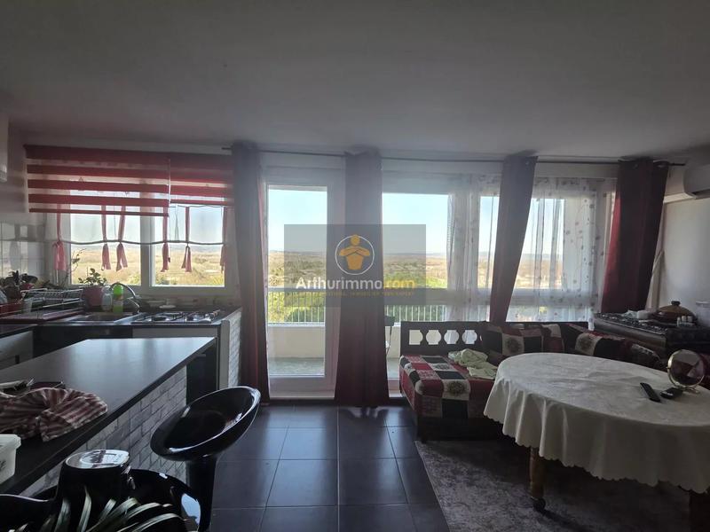 Appartement - 72 m² - 4 pièces