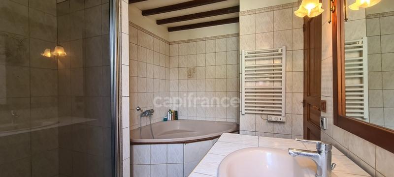 Maison - 115 m² - 4 pièces