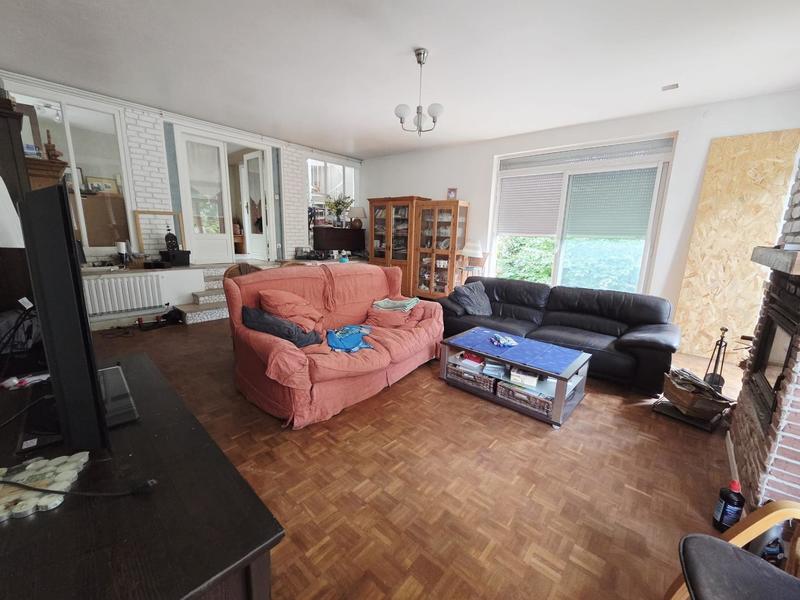 Maison - 247 m² - 7 pièces