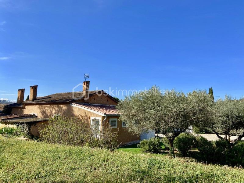 Villa - 120 m² - 4 pièces