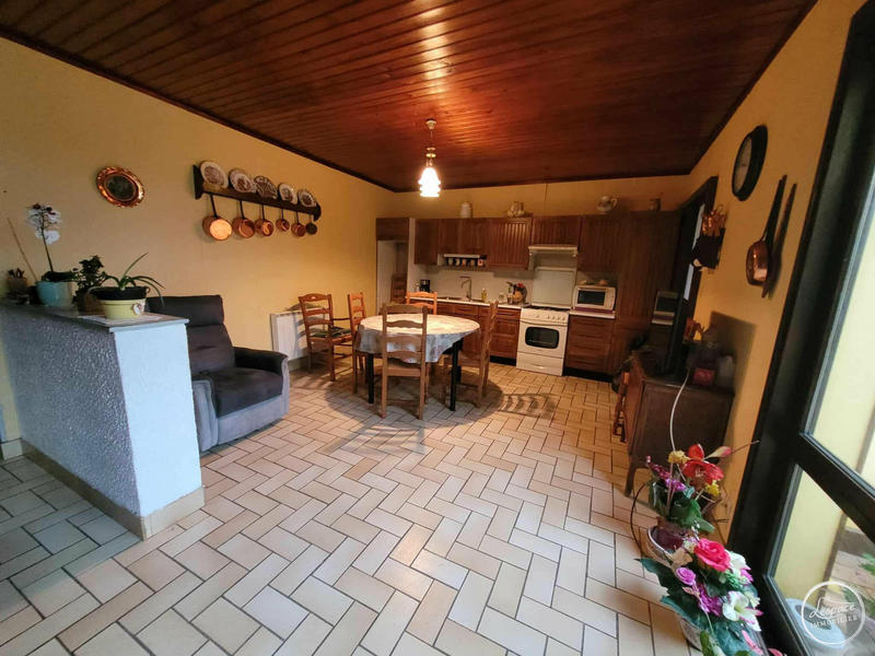 Maison ancienne - 195 m² - 8 pièces