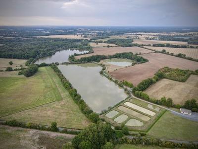 Propriété - 235 m² - 1 pièce