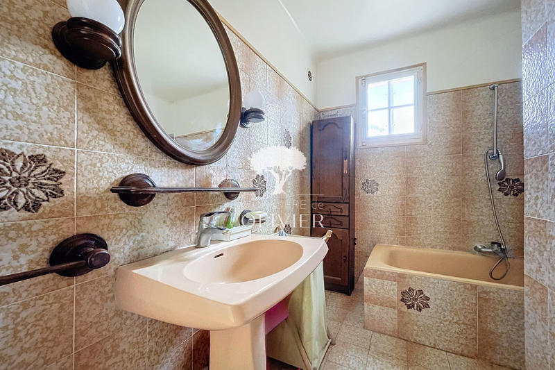 Villa - 100 m² - 4 pièces