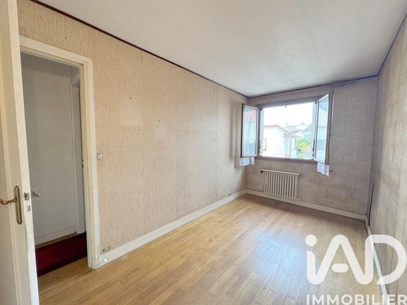 Maison - 104 m² - 7 pièces
