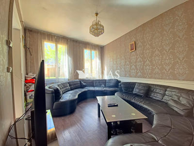 Maison - 91 m² - 5 pièces