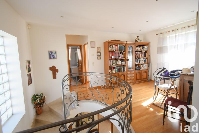 Maison - 160 m² - 5 pièces