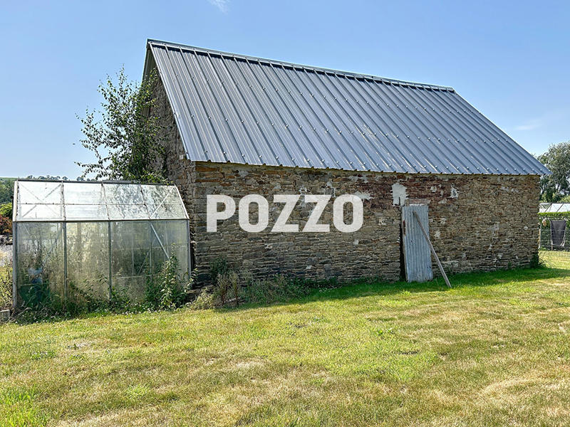 Maison - 250 m² - 5 pièces