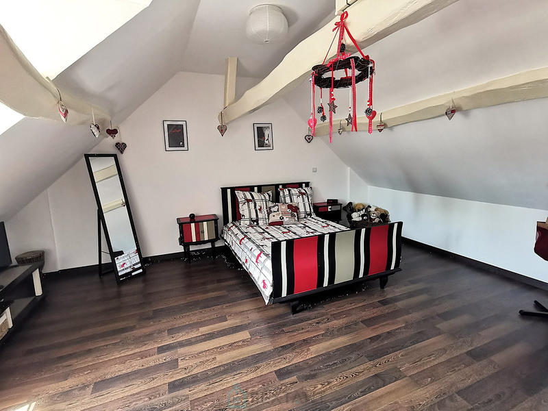 Maison - 135 m² - 5 pièces