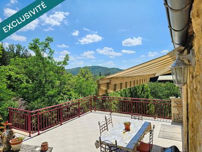 Maison - 190 m² - 7 pièces