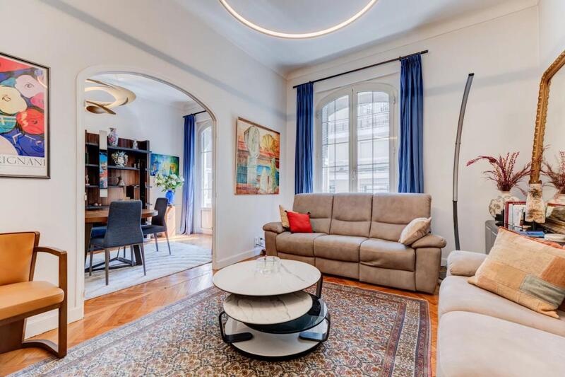 Appartement - 95 m² - 3 pièces