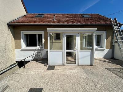 Maison - 68 m² - 4 pièces