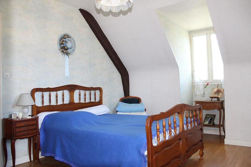 Maison - 122 m² - 6 pièces