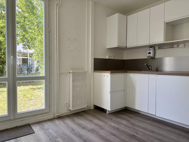 Maison - 77 m² - 5 pièces