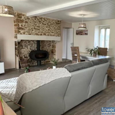 Maison - 120 m² - 5 pièces