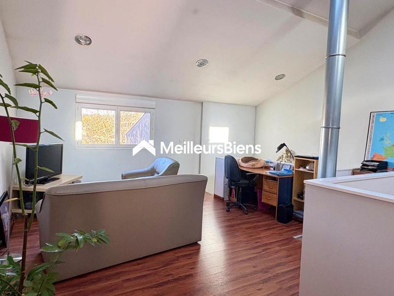 Maison - 162 m² - 5 pièces