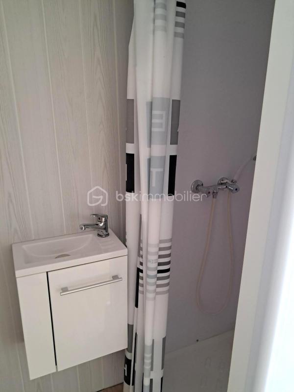 Pavillon - 80 m² - 3 pièces