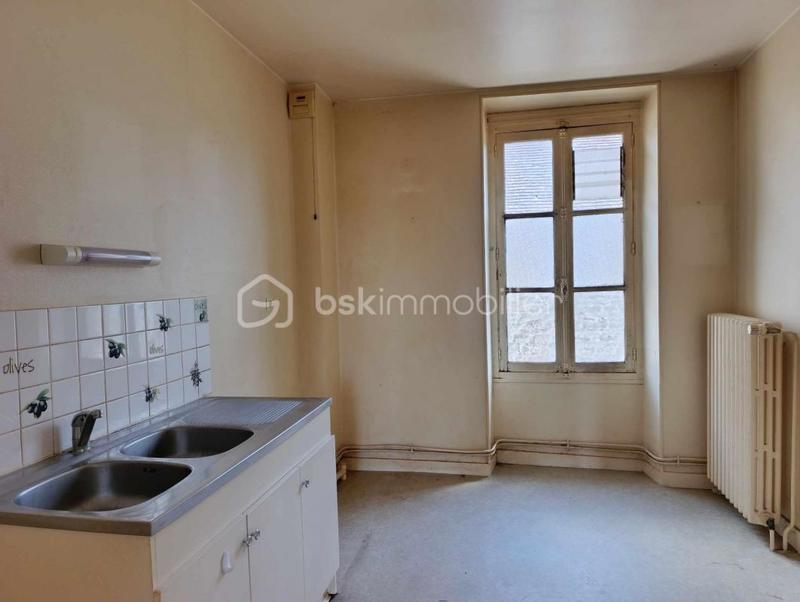 Immeuble - 247 m² - 13 pièces