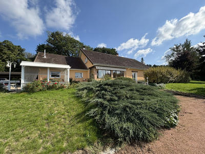 Maison - 140 m² - 6 pièces