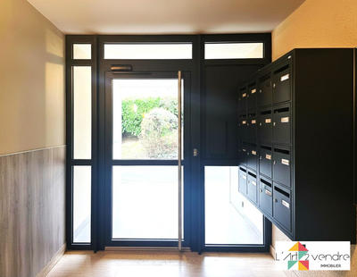 Appartement - 97 m² - 5 pièces