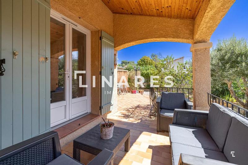 Maison - 91 m² - 4 pièces