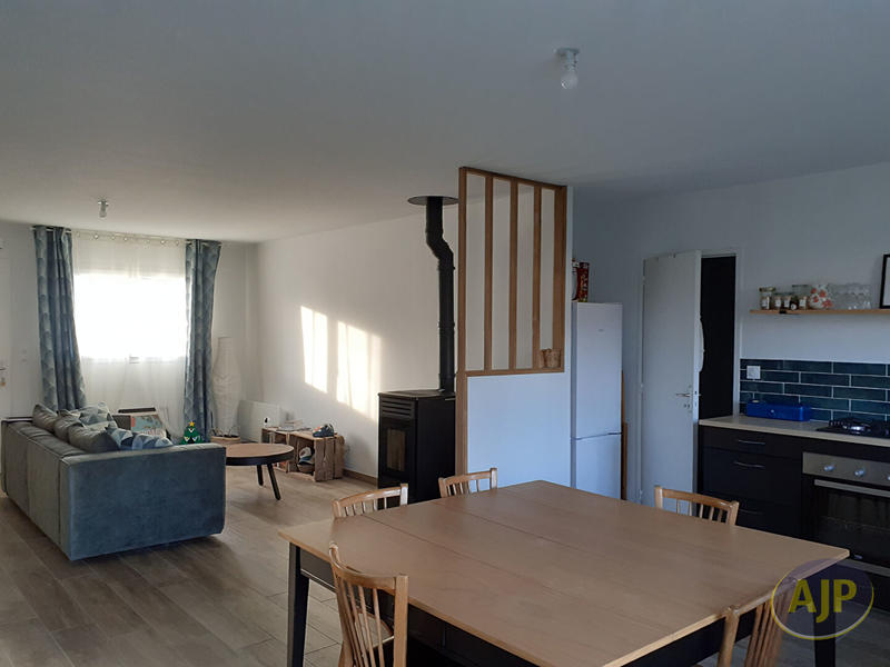 Maison - 73 m² - 3 pièces