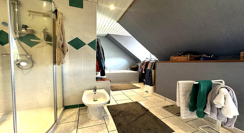 Maison - 439 m² - 14 pièces