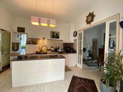 Appartement - 92 m² - 3 pièces