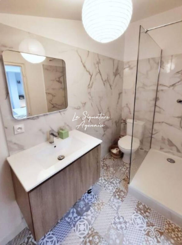 Immeuble - 245 m² - 10 pièces